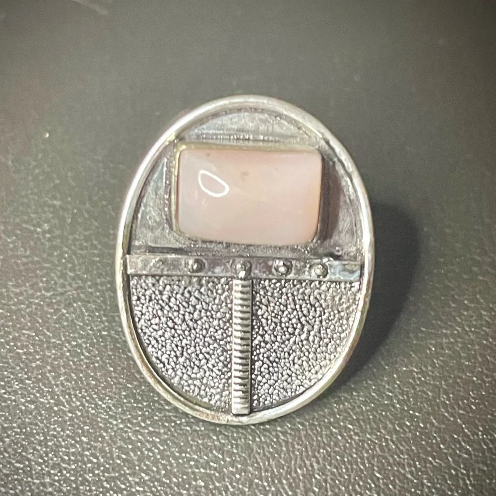New Artisan Pink Opal Gemstone 925 Sterling Silver Tribal Shield Ring Size: 7.25